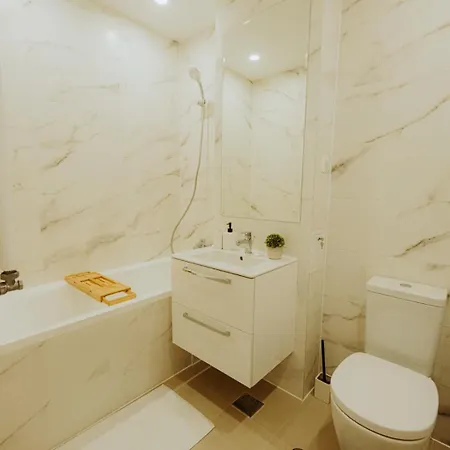 Mara Apartments&studios Hils Bucureşti