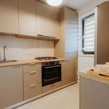 Mara Apartments&studios Hils Apartament