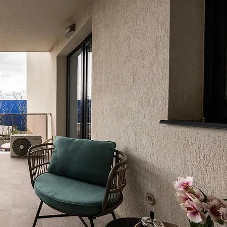 Mara Apartments&studios Hils