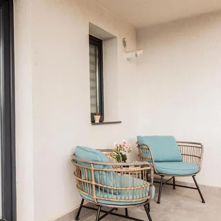 Mara Apartments&studios Hils *